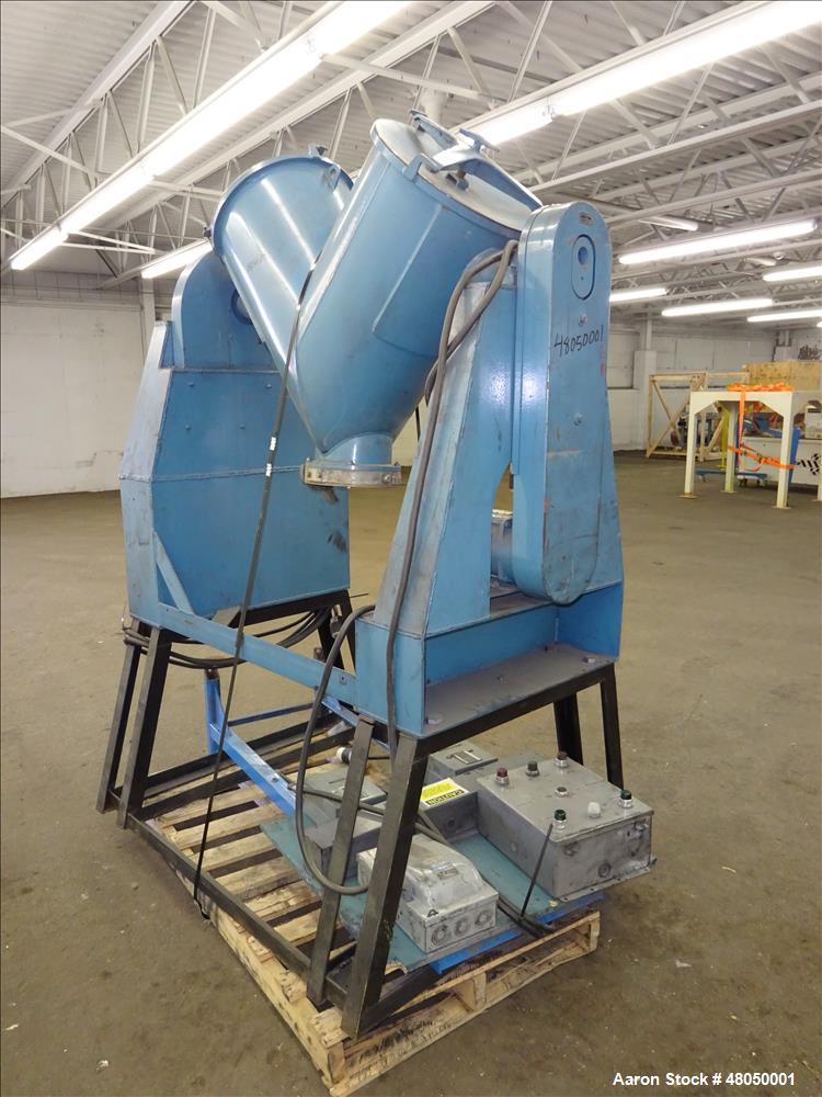 Used- Patterson-Kelley Twin Shell Blender, 3 Cubic Feet Capacity