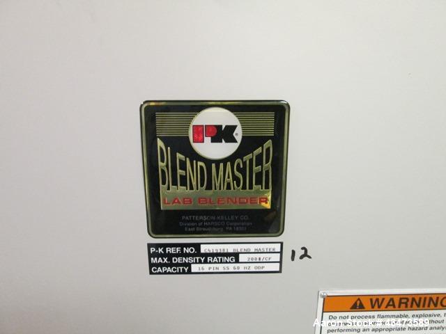 Used Patterson Kelley 16 Quart Blend Master Twin Shell Blender. Has a pin bar.  Bulk density rating 200 lbs/cu ft. Serial# C419381.