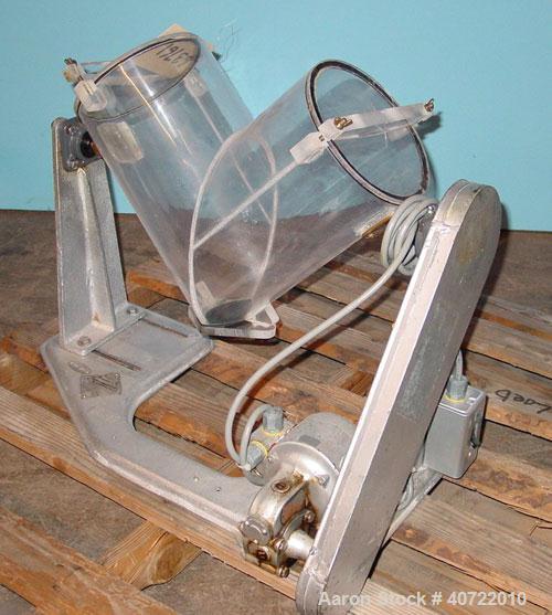 Used Patterson Kelly Twin ShellBlender, 8 quart capacity, plexiglass shell. Boston Gear Works drive, 115V, 53.9 rpm.