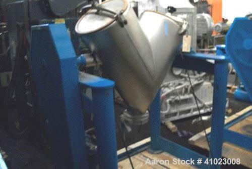 Unused-Patterson Kelley 3 Cubic Foot Crossflow Twin Shell V-Blender. This late model unit features the latest stand and shell design, 3 cubic foot working capacity, stainless steel shell, 290 lbs per...
