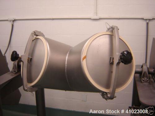 Unused-Patterson Kelley 3 Cubic Foot Crossflow Twin Shell V-Blender. This late model unit features the latest stand and shell design, 3 cubic foot working capacity, stainless steel shell, 290 lbs per...