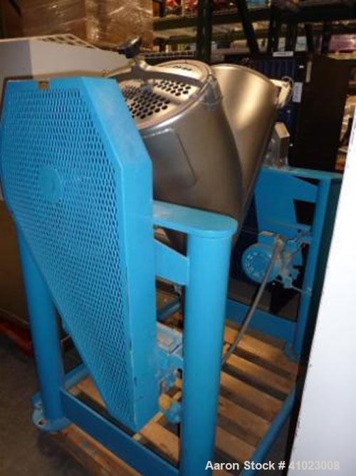 Unused-Patterson Kelley 3 Cubic Foot Crossflow Twin Shell V-Blender. This late model unit features the latest stand and shell design, 3 cubic foot working capacity, stainless steel shell, 290 lbs per...