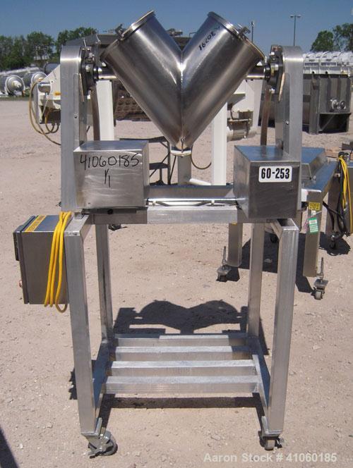 Used Patterson Kelley Twin Shell Blender, 16 quart capacity (.52 cubic feet), 304 stainless steel.  (2) 9" diameter charge ports with quick release covers. Each shell approximately 9 1/2" diameter x ...