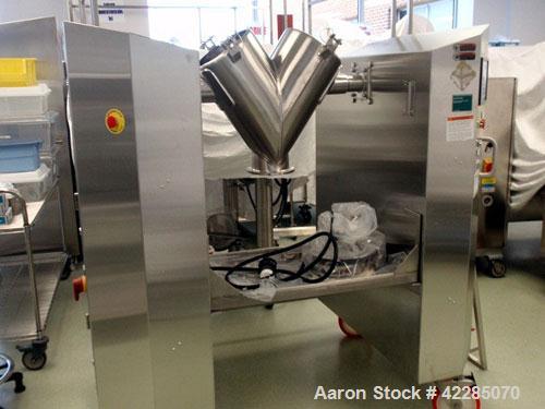 Used Patterson Kelley Twin Shell Blender, 1 Cubic Foot. Stainless steel construction, standard access ports with covers, with 2 HP 330/575 volt 60 hz shell motor, 5 HP 575 volt 60 hz intensifier bar ...