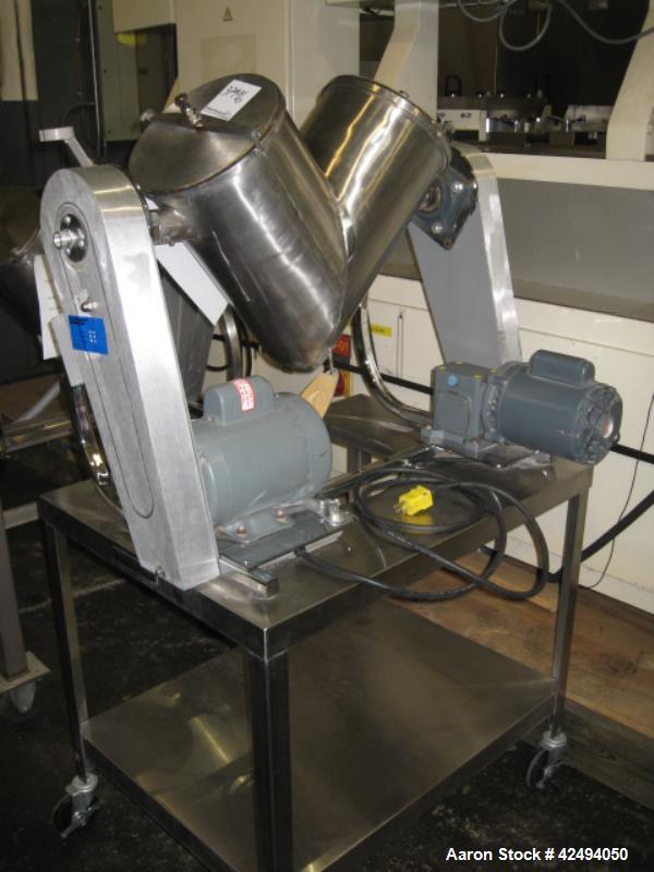 Used Patterson Kelley 16 quart twin shell blender, stainless steel construction, 125#/ cu ft max material density, liquid solids bar with 1 hp motor drive, .25, 115 volt shell drive on stand, serial#...