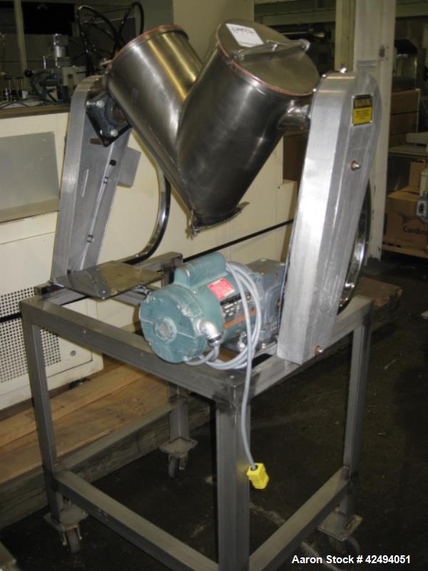 Used Stainless Steel Patterson Kelley 16 quart twin shell blender