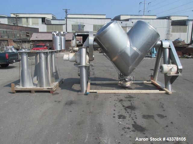Used Patterson-Kelley 50 Cubic Feet Twin Shell Blender. Stainless steel construction, rated for 50 pounds per cubic foot maximum material density, 5 hp variable speed shell motor drive, provision for...