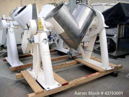 Used Patterson Kelley Twin Shell Liquid-Solids Blender, 5 Cubic Feet Capacity, Stainless Steel. 70 Pounds per cubic foot maximum material density. Liquid solids bar, driven by a 5 hp, 3/60/230/460 vo...