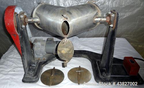 Used Patterson Kelley Twin Shell Dry Blender, 4 Quart Capacity (0.16 Cubic Feet), 304 Stainless Steel. (2) 5-1/2” diameter charge ports with quick release covers. Shells 5-1/2” diameter x 9-1/2” deep...