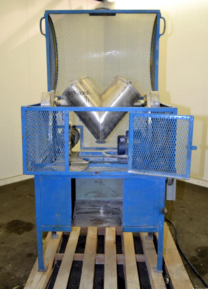 Used Patterson-Kelley Twin Shell Liquid Solids Blender, 0.52 Cubic Foot Capacity (16 Quart), 304 Stainless Steel.  (2) 9-1/2" Diameter charge ports with quick release covers.  (1) Intensifier bar, dr...