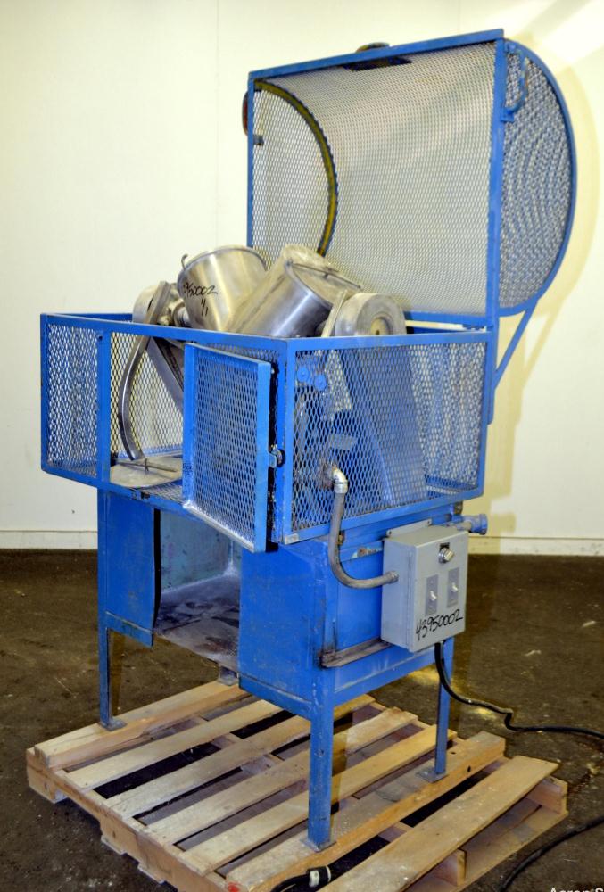 Used Patterson-Kelley Twin Shell Liquid Solids Blender, 0.52 Cubic Foot Capacity (16 Quart), 304 Stainless Steel.  (2) 9-1/2" Diameter charge ports with quick release covers.  (1) Intensifier bar, dr...