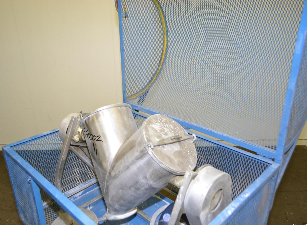 Used Patterson-Kelley Twin Shell Liquid Solids Blender, 0.52 Cubic Foot Capacity (16 Quart), 304 Stainless Steel.  (2) 9-1/2" Diameter charge ports with quick release covers.  (1) Intensifier bar, dr...