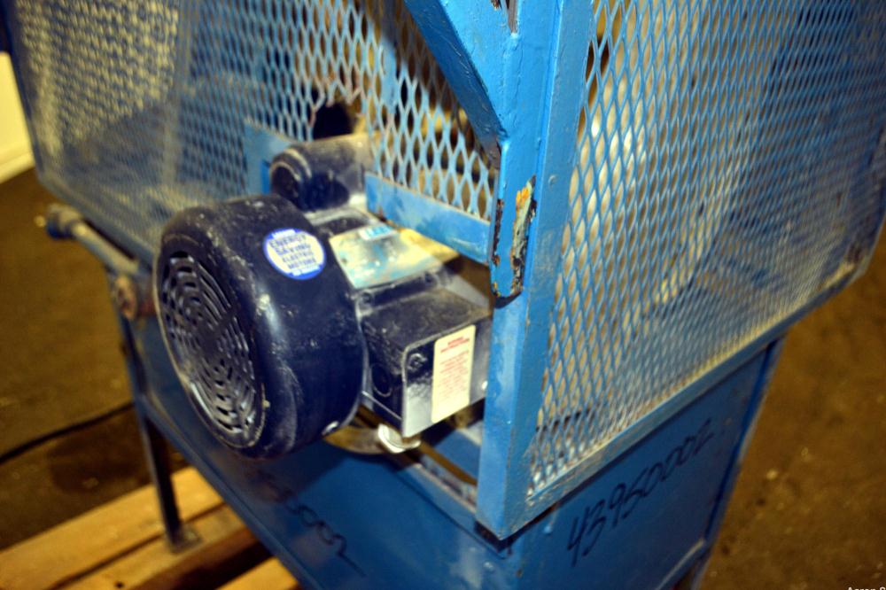 Used Patterson-Kelley Twin Shell Liquid Solids Blender, 0.52 Cubic Foot Capacity (16 Quart), 304 Stainless Steel.  (2) 9-1/2" Diameter charge ports with quick release covers.  (1) Intensifier bar, dr...