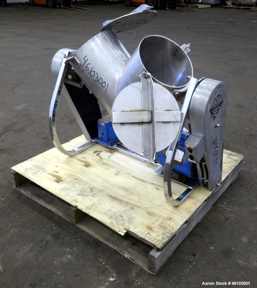 Used Patterson Kelley Twin Shell Dry Blender, 16 Quart Capacity (0.52 Cubic feet), 304 Stainless Steel. Maximum material density 200 pounds per cubic foot. (2) 9-1/4" Diameter charge ports with quick...