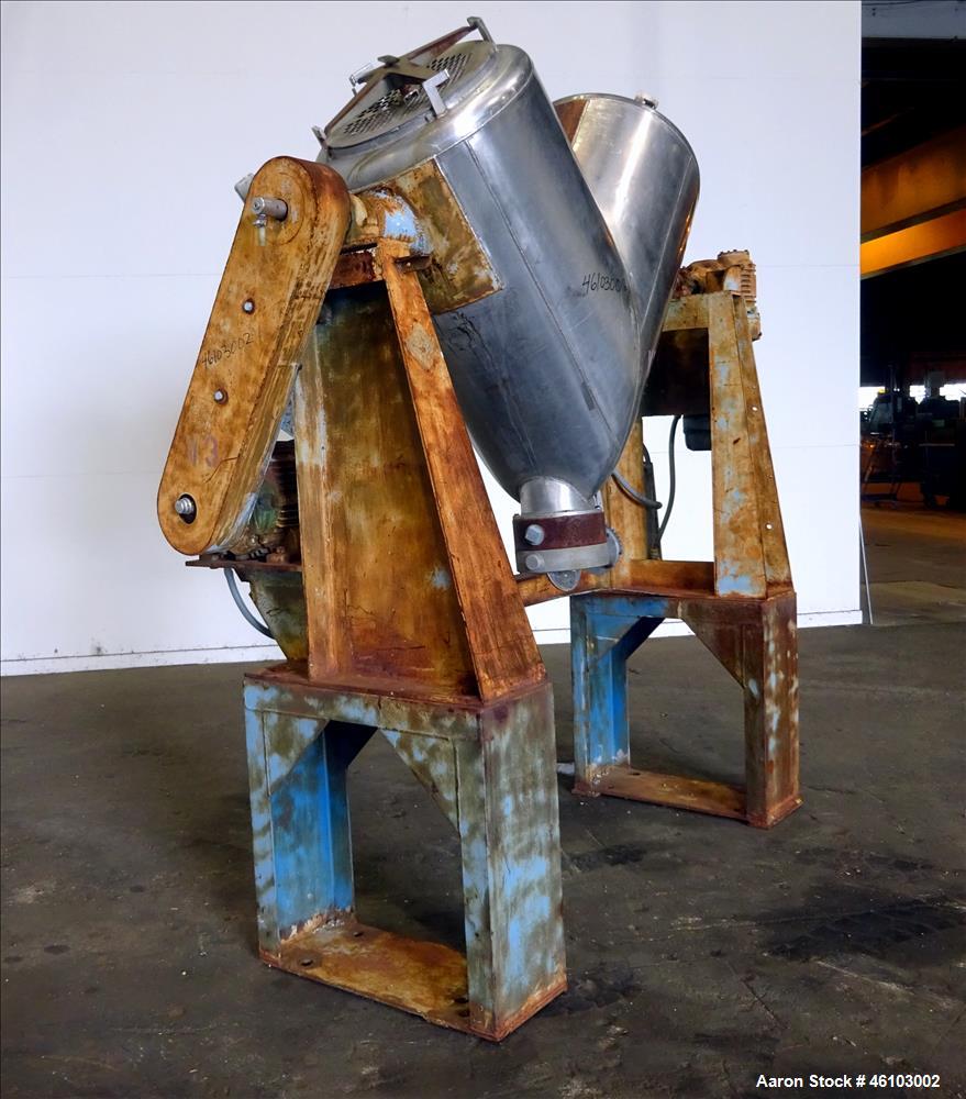 Used Twin Shell Blender, Approximate 20 Cubic Feet, 304 Stainless Steel.