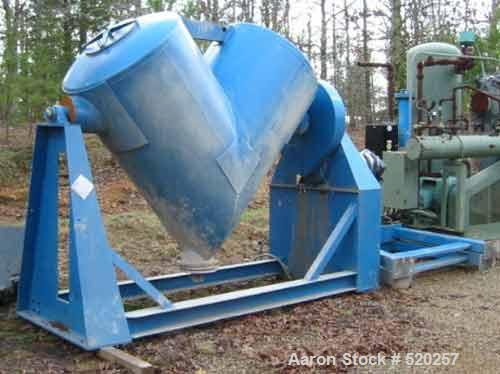 USED: 50 cu ft Patterson Kelly twin shell blender. Material densityof 55 lbs/cu ft, stainless steel construction with all internal weldsground smooth, 5 hp explosion proof gearhead brake motor drive....