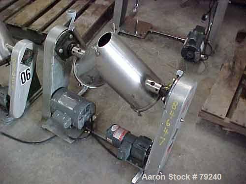 Used Stainless Steel Patterson Kelley Twin Shell Dry Blender, .26 Cubic Foot/8