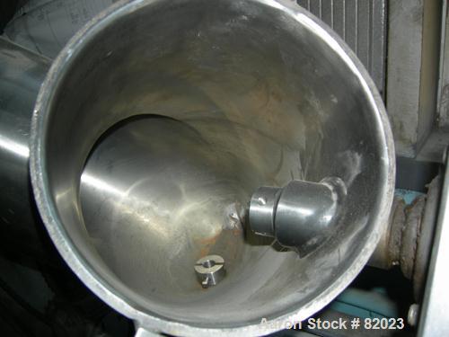 Used Patterson Kelley Twin Shell Dry Blender, .26 Cubic Foot Capacity (8 Quart), 304 Stainless Steel. Max material density 210 lbs per cubic foot. (2) 7 1/2" diameter x 13 1/2" deep shells. Requires ...