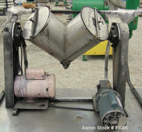 USED: Patterson Kelley twin shell liquid solids blender, 16 quart capacity (.52 cubic feet), 304 stainless steel. Max material density approximately 325 pounds per cubic foot. (2) 9" diameter charge ...