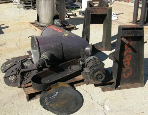 USED: Patterson Kelley twin shell dry blender, 5 cubic foot capacity, 304 stainless steel. Max material density 150 pounds per cubic foot. (2) 19" diameter charge ports with quick release covers. She...