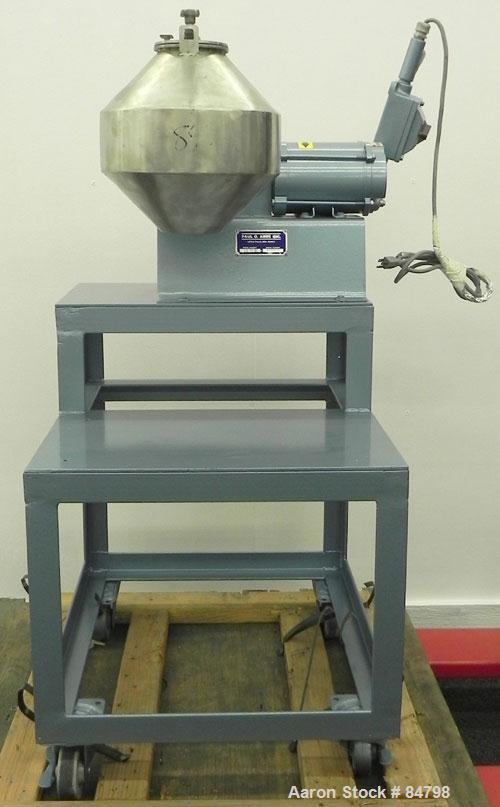 Used Stainless Steel Paul O Abbe Double Cone Blender, Model 12RCB, (0.3) Cubic 