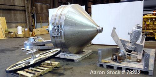 Used Paul O Abbe Double Cone Blender, Model 84RCB, 114 Cubic Feet Working Capacity, 304 Stainless Steel. 6'6" Diameter x 2'3" straight side x4' and 4'5" cones, 16" diameter top port with hinged cover...