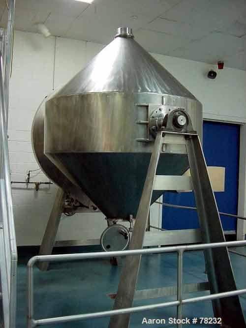 Used Paul O Abbe Double Cone Blender, Model 84RCB, 114 Cubic Feet Working Capacity, 304 Stainless Steel. 6'6" Diameter x 2'3" straight side x4' and 4'5" cones, 16" diameter top port with hinged cover...