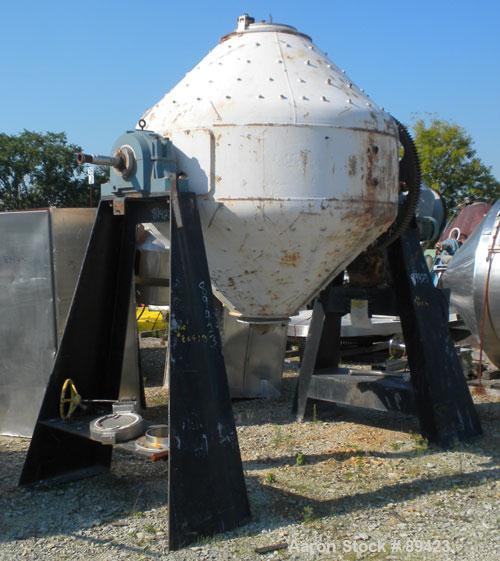 Used Paul O Abbe Rota Cone Blender, 70 Cubic Feet Working Capacity, 108 Total, 316 Stainless Steel. 72" diameter x 20" straight side x 36" cones. 16" diameter top port with cover, 10" center bottom o...