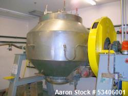 https://www.aaronequipment.com/Images/ItemImages/Mixers/Double-Cone-V-Mixers/medium/Gemco-Vacuum-Dryer_53406001_aa.jpg
