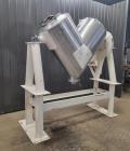 20 Cubic Foot Twin Shell Blender.