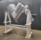 20 Cubic Foot Twin Shell Blender.