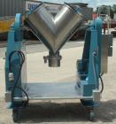 Used Patterson-Kelley Twin Shell Liquid-Solids Blender, 2 cubic feet capacity, 304 stainless steel. 60 Pounds per cubic foot maximum material density. 14’’ Diameter cones. Stainless steel pin intensi...