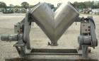 Used Patterson Kelley Twin Shell Liquid Solids Blender, 10 Cubic Feet Capacity, 304 Stainless Steel. 70 pounds a cubic foot maximum material density. 25’’ diameter cones. 316 stainless steel intensif...