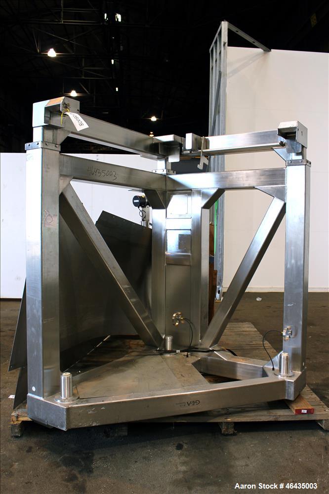 Used GEA Buck Systems Single Pedestal Tote Blender