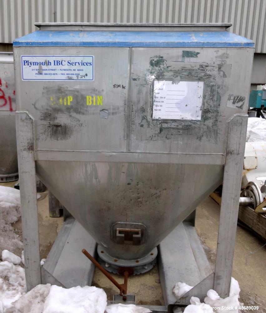 Used Metalcraft Tote Tumbler, Model 31753. Includes (9) Stainless Steel Totes, 55" Wide x 27.5" Straight Side x 42.5" Cone. 43.5" x 43.5" Square Top Opening. Approximate 16" Bottom Outlet. Driven by ...