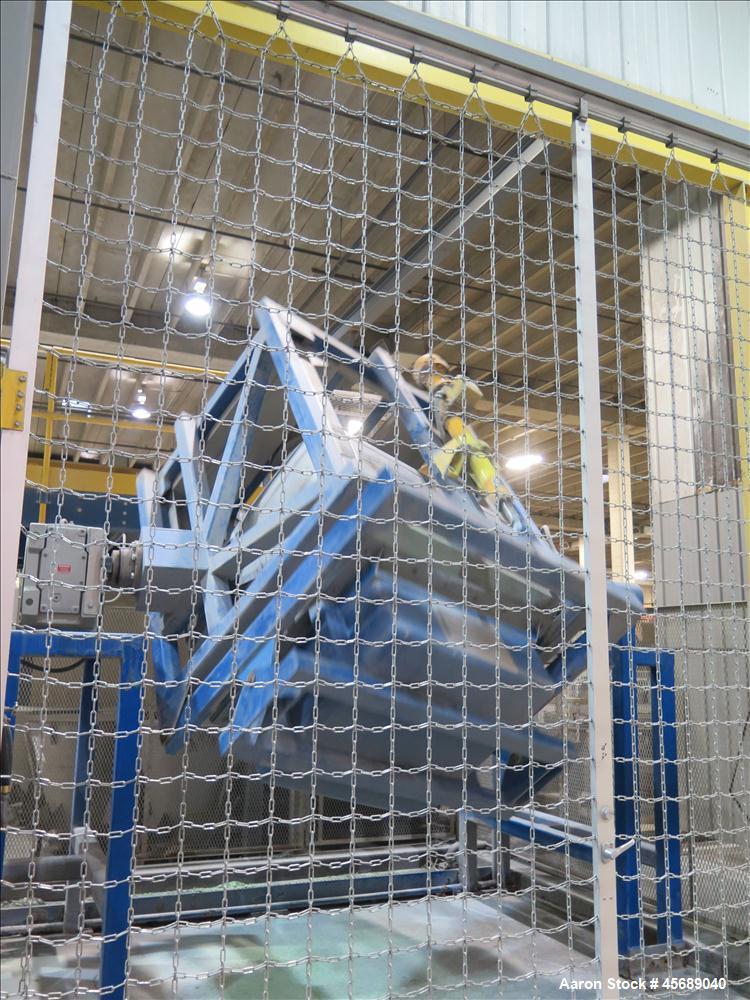 Used Metalcraft Tote Tumbler.