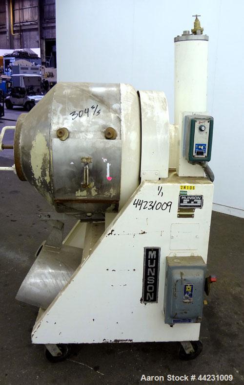 Used Munson Machinery Mini Rotary Batch Mixer, Model MX-3-S/S, 3 Cubic Feet, 304 Stainless Steel. Maximum batch weight 350 pounds. Approximate 30” diameter drum with flights, and (1) internal spray l...