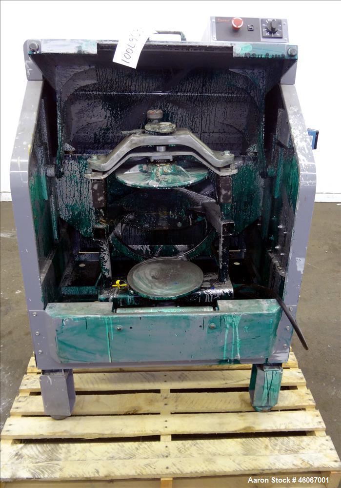 Used Red Devil Paint Shaker, Model 05025X1ZRL4. Load capacity 125 pounds. Driven by a 1hp, 1/60/115/230 volt, 1725 rpm XP gear motor. Serial#07G0123K.