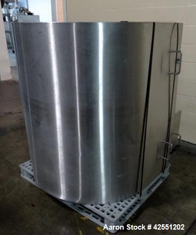Used Tote Systems tote blender, 304 stainless steel construction, 79 cu ft(2500 liter) capacity, on stainless steel stands with 20 hp, 230/460 volt motor drive thru Sumitomo gear box with 76:1 gear b...