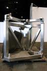 Used GEA Buck Systems Single Pedestal Tote Blender