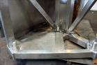 Used GEA Buck Systems Single Pedestal Tote Blender