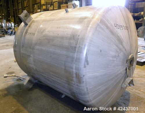 Used Admix Rotosolver High Shear Disperser/Dissolver, Model 200RS159. Approximate 2-1/2’’ diameter 316 stainless steel shaft with a 6.25’’ diameter mixing head, maximum batch size 600 gallon. Driven ...