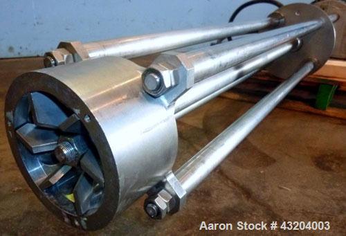 Used Arde Barinco Style Homomixer, Model 3H, Stainless Steel.(4) Support posts, (1) shaft with mixing blade.4" diameter rotor, 47 1/2" long 4 post shaft. Driven by a 2 speed, 10 HP, 3/60/460 Volt, 18...