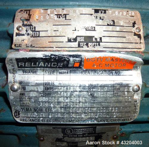 Used Arde Barinco Style Homomixer, Model 3H, Stainless Steel.(4) Support posts, (1) shaft with mixing blade.4" diameter rotor, 47 1/2" long 4 post shaft. Driven by a 2 speed, 10 HP, 3/60/460 Volt, 18...