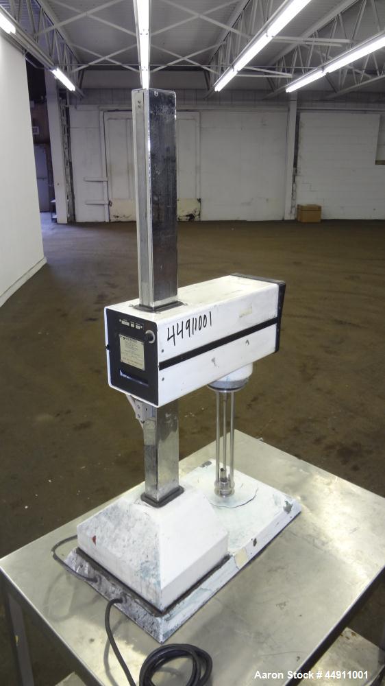 Used Silverson Laboratory Batch Mixer Emulsifier, Model L4R, 316 Stainless Steel. Nominal speed range 8000 rpm, batch range 1ml to 12 liters (0.0003 to 3.1 gallon), approximately 11-1/2" long shaft, ...