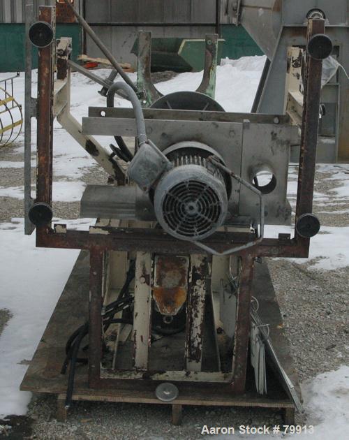 USED:Tokushu Kika Kogyo Co Homo Jettor Mixer, model T, stainlesssteel. Approx 4" diameter 4 blade rotor x 40" long shaft. Driven bya .16/5.5 kw, 60 hz, 335-3480 rpm motor. Mounted on an adjustablefra...