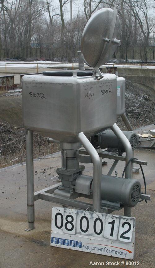 USED: APV 50 gallon vertical rectangular liquifier, 304 stainless steel. 26" wide x 26" wide x 18" straight side. 316 stainless steel blade driven by a 10 hp, 3/60/208-230/460 volt, 1760 rpm motor. T...