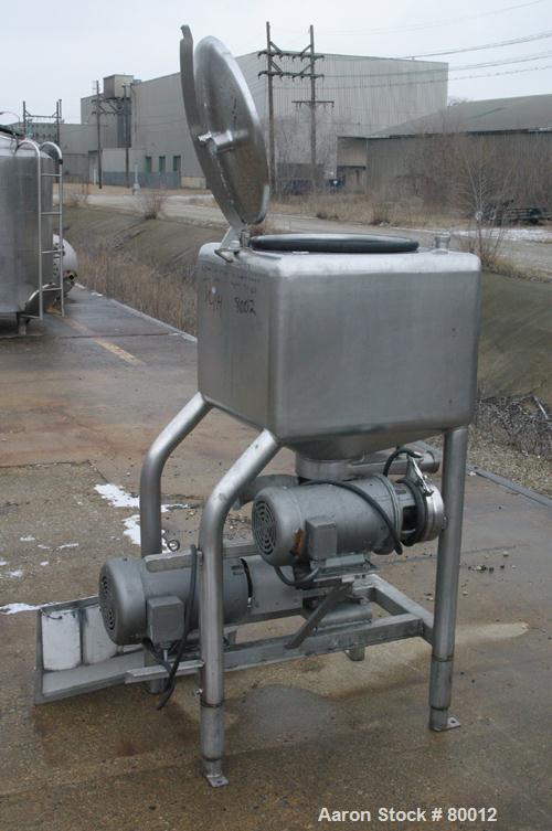 USED: APV 50 gallon vertical rectangular liquifier, 304 stainless steel. 26" wide x 26" wide x 18" straight side. 316 stainless steel blade driven by a 10 hp, 3/60/208-230/460 volt, 1760 rpm motor. T...