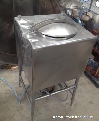 Used- Breddo 200 Gallon Likwifier, Model LDT. Pancake Style 25 hp motor, 1765 RPM. Including 12" blade and stainless steel o...
