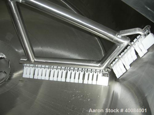 Unused: Breddo Likwifier, 300 gallon, model LORWWSS, 316 stainless steel. Dimple jacketed chamber 64" diameter x 21" straight side x coned bottom.Open top with (2) hinged covers, bolt on stainless st...